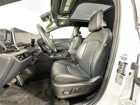 More photos of 2023 Kia Sportage X-Pro at AutoMax Preowned Framingham, MA