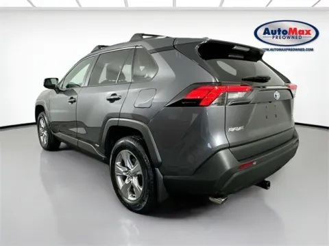 More photos of 2022 Toyota RAV4 Hybrid XLE at AutoMax Preowned Framingham, MA