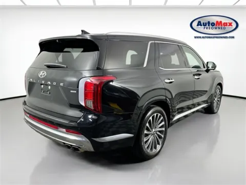 Photos of 2023 Hyundai Palisade Calligraphy for sale in Framingham, MA at AutoMax Preowned Framingham