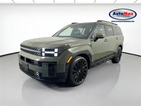 More photos of 2024 Hyundai Santa Fe Calligraphy at AutoMax Preowned Framingham, MA