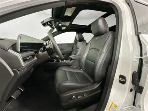 More photos of 2024 Cadillac XT4 Sport at AutoMax Preowned Framingham, MA
