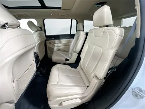 More photos of 2022 Jeep Grand Cherokee L Limited at AutoMax Preowned Framingham, MA