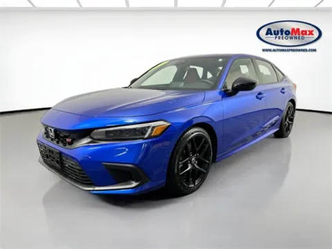 More photos of 2023 Honda Civic Si at AutoMax Preowned Framingham, MA