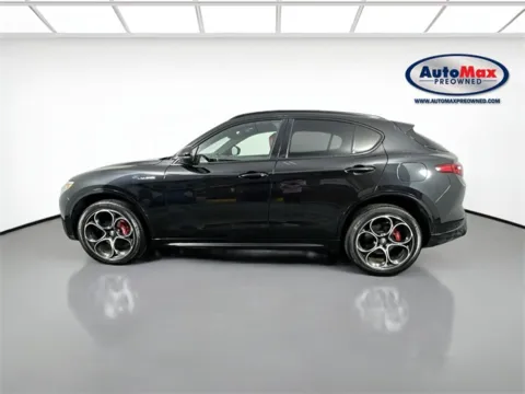 More photos of 2022 Alfa Romeo Stelvio Veloce at AutoMax Preowned Framingham, MA