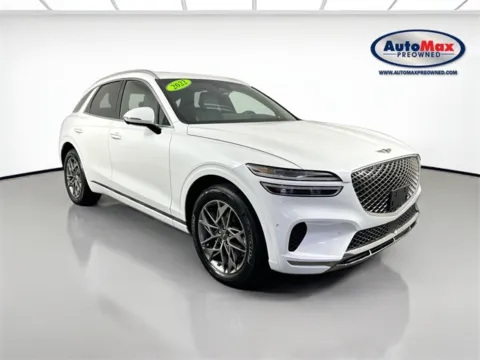 White 2022 Genesis GV70 2.5T for sale in Framingham, MA