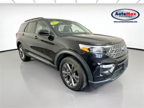 Black 2022 Ford Explorer XLT for sale in Framingham, MA
