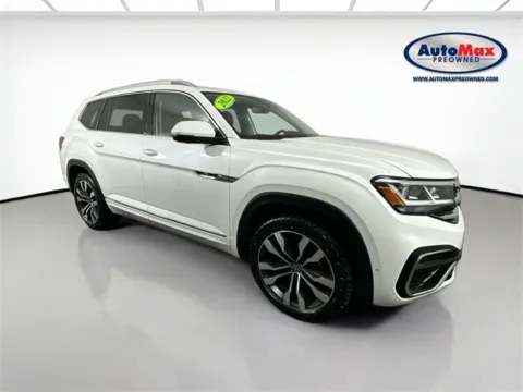 White 2022 Volkswagen Atlas 3.6L V6 SEL Premium R-Line for sale in Framingham, MA
