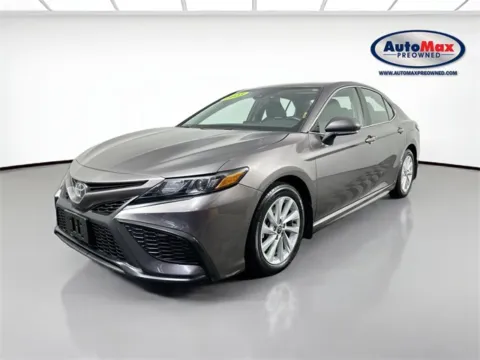 More photos of 2023 Toyota Camry SE at AutoMax Preowned Framingham, MA