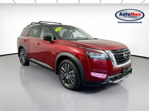 Red 2022 Nissan Pathfinder SL for sale in Framingham, MA