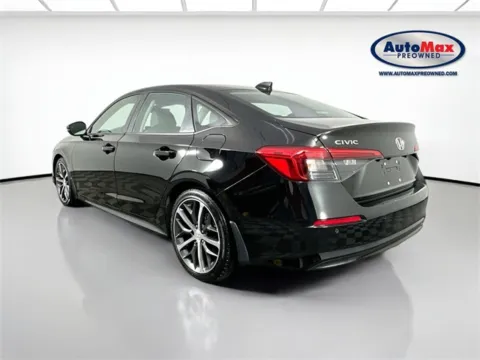 More photos of 2023 Honda Civic Touring at AutoMax Preowned Framingham, MA
