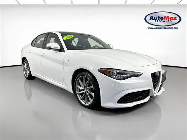 2022 Alfa Romeo Giulia