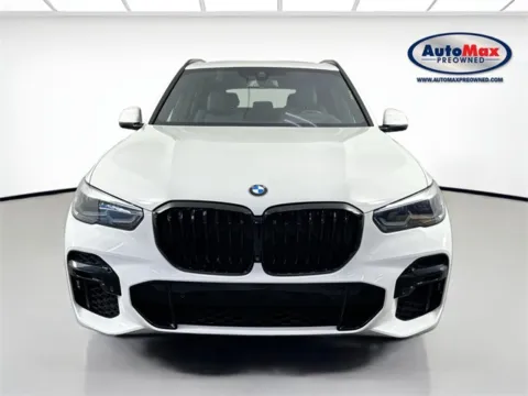 Photos of 2022 BMW X5 xDrive40i for sale in Framingham, MA at AutoMax Preowned Framingham