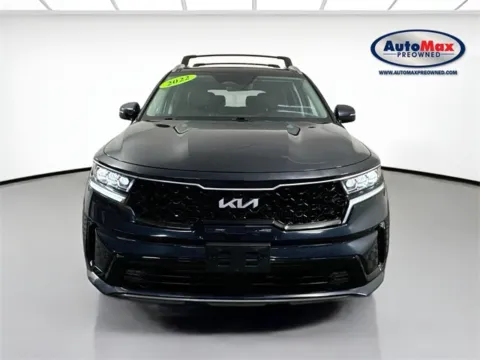 Photos of 2022 Kia Sorento Plug-In Hybrid SX for sale in Framingham, MA at AutoMax Preowned Framingham