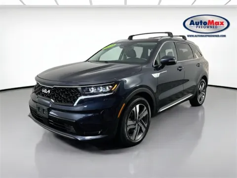 Another view of 2022 Kia Sorento Plug-In Hybrid SX for sale in Framingham, MA at AutoMax Preowned Framingham