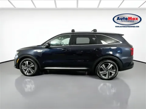 More photos of 2022 Kia Sorento Plug-In Hybrid SX at AutoMax Preowned Framingham, MA