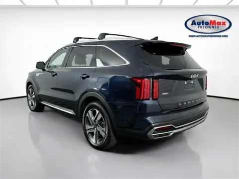 More photos of 2022 Kia Sorento Plug-In Hybrid SX at AutoMax Preowned Framingham, MA