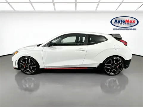 More photos of 2022 Hyundai Veloster N at AutoMax Preowned Framingham, MA