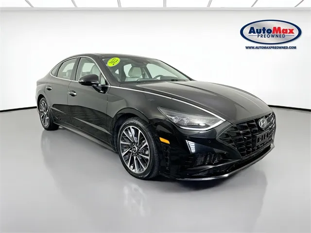 Black 2022 Hyundai Sonata Limited for sale in Framingham, MA