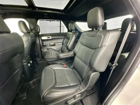 More photos of 2022 Ford Explorer ST at AutoMax Preowned Framingham, MA