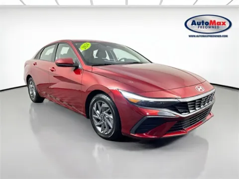 Red 2024 Hyundai Elantra SEL for sale in Framingham, MA