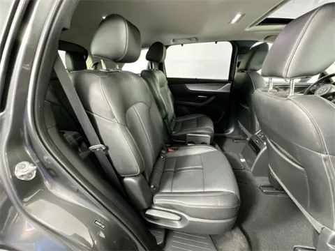 More photos of 2024 Mazda CX-90 PHEV Preferred at AutoMax Preowned Framingham, MA