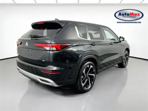 Photos of 2024 Mitsubishi Outlander SE Black Edition w/Pano Roof for sale in Framingham, MA at AutoMax Preowned Framingham