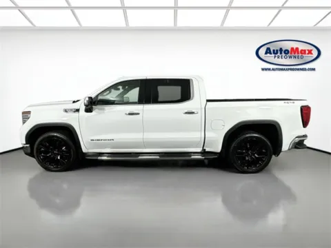 More photos of 2022 GMC Sierra 1500 SLT at AutoMax Preowned Framingham, MA