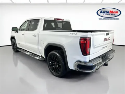 More photos of 2022 GMC Sierra 1500 SLT at AutoMax Preowned Framingham, MA
