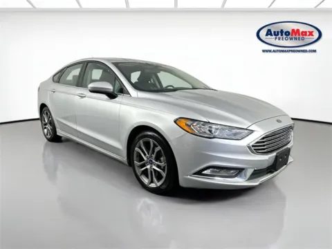 Silver 2017 Ford Fusion SE for sale in Framingham, MA