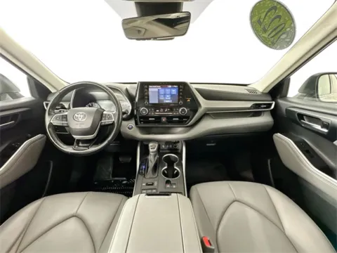 Another view of 2022 Toyota Highlander XLE for sale in Framingham, MA at AutoMax Preowned Framingham