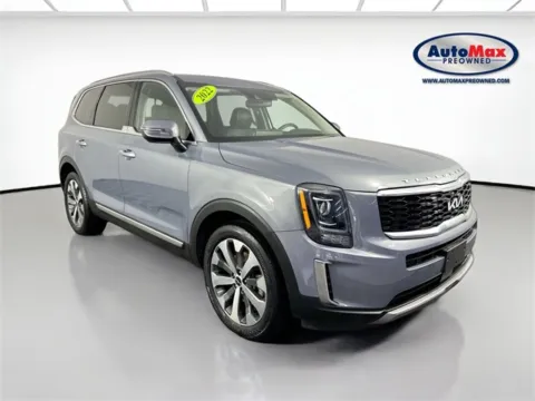 Silver 2022 Kia Telluride S for sale in Framingham, MA