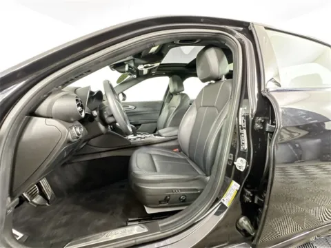 More photos of 2022 Alfa Romeo Giulia Ti at AutoMax Preowned Framingham, MA