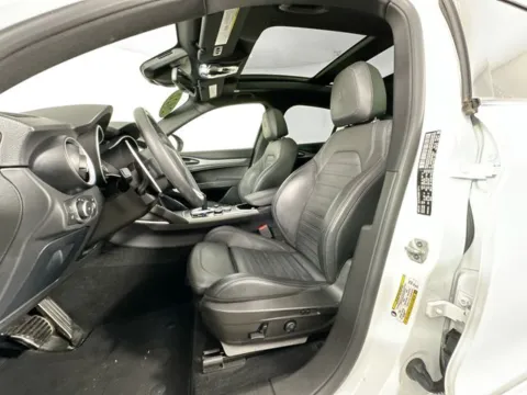 More photos of 2022 Alfa Romeo Stelvio Veloce at AutoMax Preowned Framingham, MA