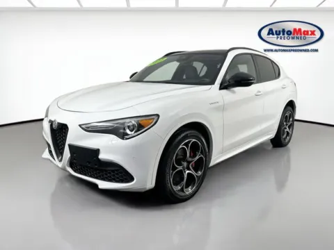 More photos of 2022 Alfa Romeo Stelvio Veloce at AutoMax Preowned Framingham, MA