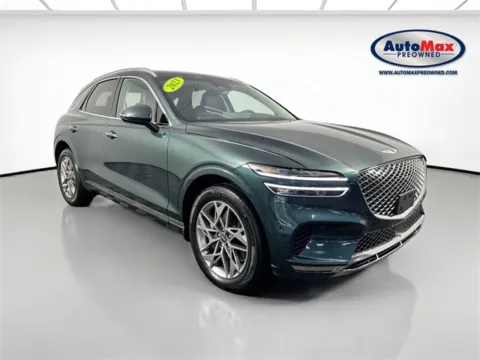 Green 2023 Genesis GV70 2.5T Advanced for sale in Framingham, MA