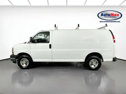 More photos of 2022 Chevrolet Express 2500 Work Van at AutoMax Preowned Framingham, MA