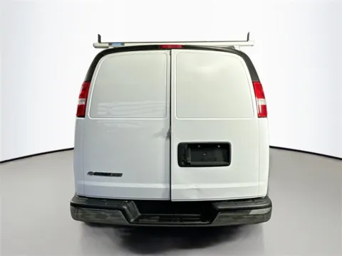 More photos of 2022 Chevrolet Express 2500 Work Van at AutoMax Preowned Framingham, MA