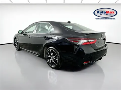 More photos of 2024 Toyota Camry SE at AutoMax Preowned Framingham, MA