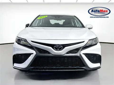 More photos of 2024 Toyota Camry SE at AutoMax Preowned Framingham, MA