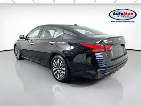 More photos of 2024 Nissan Altima 2.5 SV at AutoMax Preowned Framingham, MA