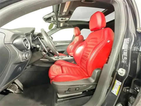 More photos of 2022 Alfa Romeo Stelvio Veloce at AutoMax Preowned Framingham, MA