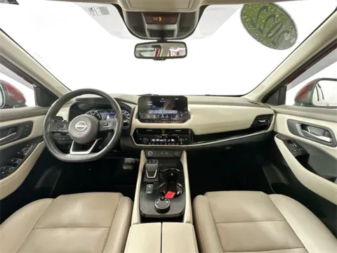More photos of 2022 Nissan Rogue SL at AutoMax Preowned Framingham, MA
