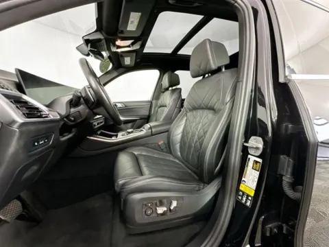 More photos of 2024 BMW X5 xDrive40i at AutoMax Preowned Framingham, MA