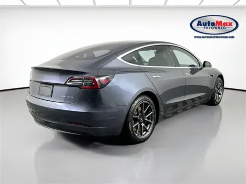 More photos of 2019 Tesla Model 3 Long Range at AutoMax Preowned Framingham, MA