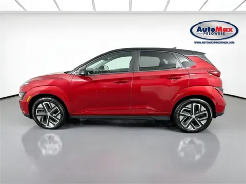 More photos of 2023 Hyundai Kona Electric SE at AutoMax Preowned Framingham, MA