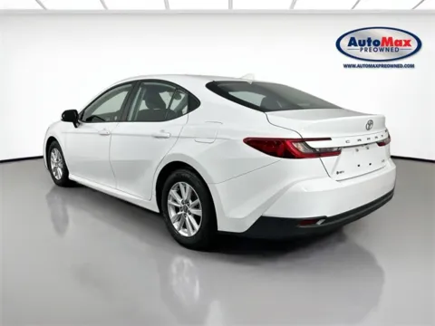 More photos of 2025 Toyota Camry SE at AutoMax Preowned Framingham, MA