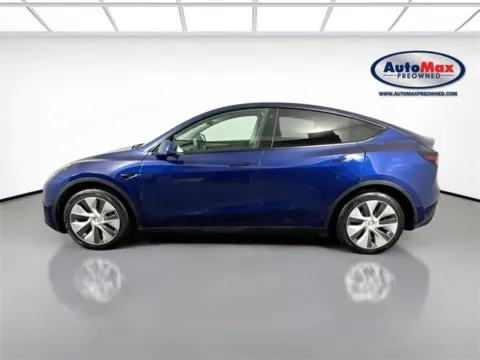 More photos of 2022 Tesla Model Y Long Range at AutoMax Preowned Framingham, MA