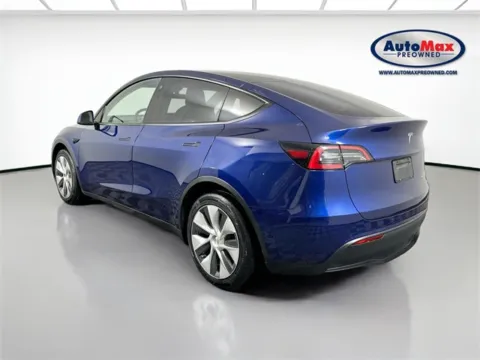 More photos of 2022 Tesla Model Y Long Range at AutoMax Preowned Framingham, MA