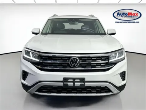 Photos of 2022 Volkswagen Atlas SEL for sale in Framingham, MA at AutoMax Preowned Framingham