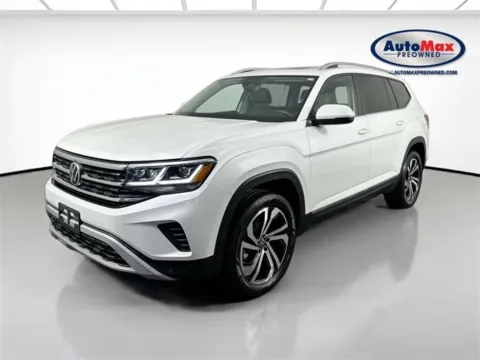 Another view of 2022 Volkswagen Atlas SEL for sale in Framingham, MA at AutoMax Preowned Framingham